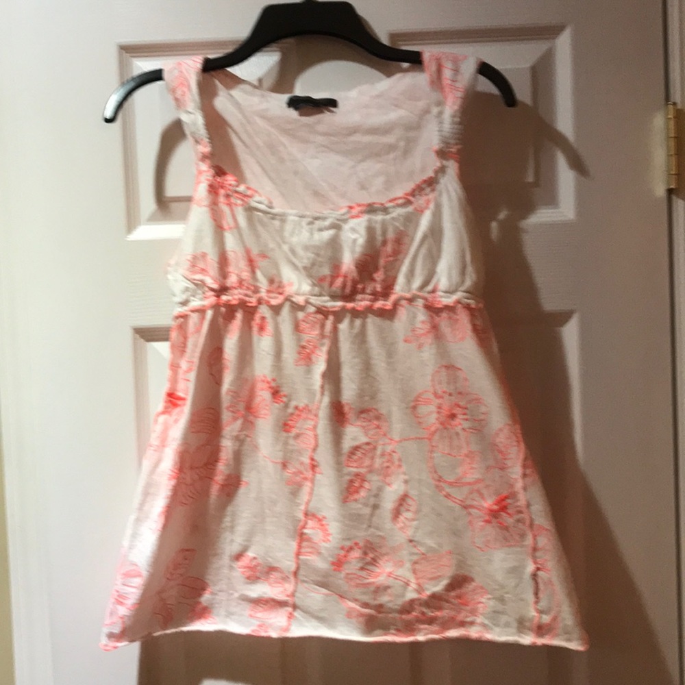 Woman’s tank top